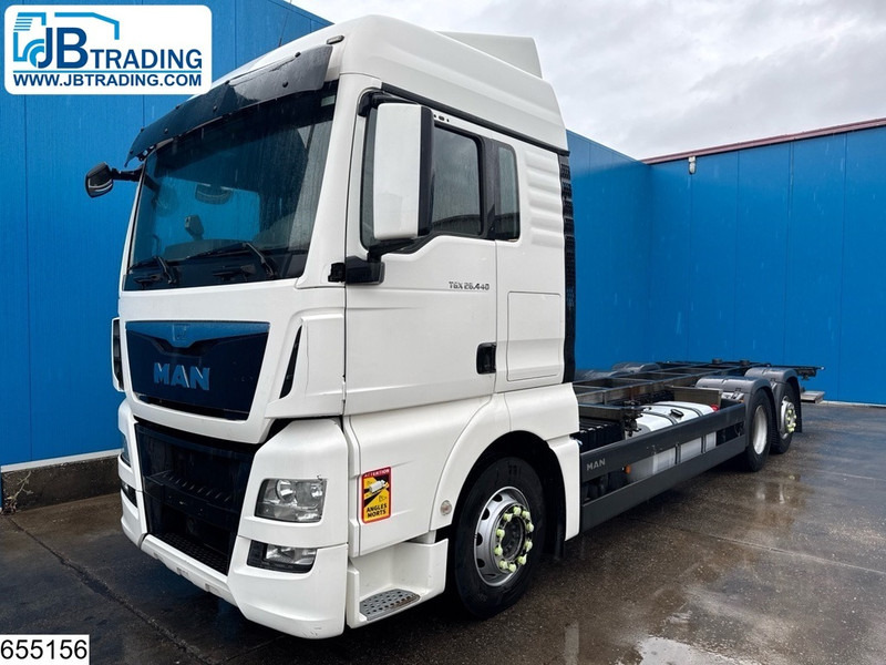 MAN TGX 26 440 6X2, EURO 6, Dhollandia, BDF - Контейнеровоз/ Сменна каросерия камион: снимка 1 MAN TGX 26 440 6X2, EURO 6, Dhollandia, BDF - Контейнеровоз/ Сменна каросерия камион: снимка 1