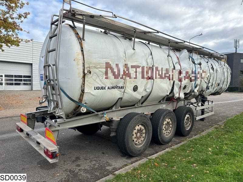 Magyar Chemie 32000 Liter - Полуремарке цистерна: снимка 5 Magyar Chemie 32000 Liter - Полуремарке цистерна: снимка 5