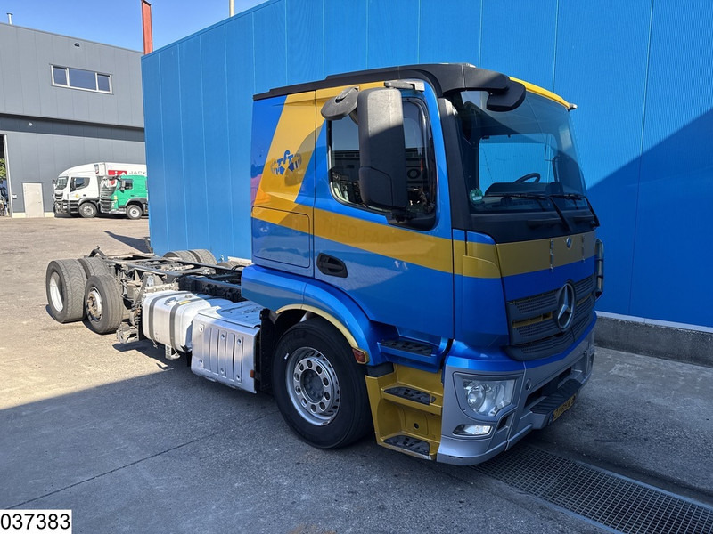 Mercedes-Benz Actros 2443 EURO 6, Winch, Hydraulic - Шаси кабина: снимка 3 Mercedes-Benz Actros 2443 EURO 6, Winch, Hydraulic - Шаси кабина: снимка 3