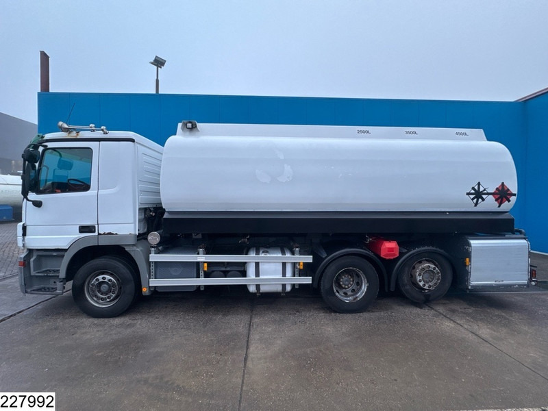 Камион цистерна Mercedes-Benz Actros 2532 6x2, EURO 5, 23600 Liter, 5 Comp, LAG: снимка 17