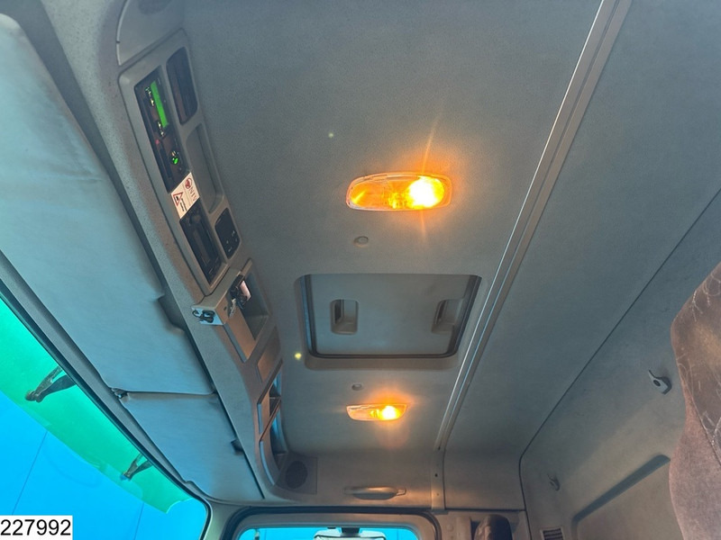 Камион цистерна Mercedes-Benz Actros 2532 6x2, EURO 5, 23600 Liter, 5 Comp, LAG: снимка 9