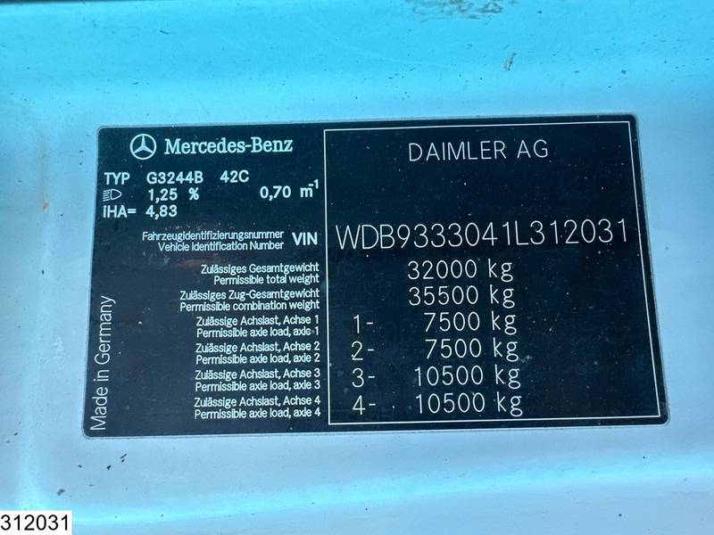 Mercedes-Benz Actros 3244 8x4, PUMI, Putzmeister, 24 MTR, Telligent 16 - Бетон помпа: снимка 5 Mercedes-Benz Actros 3244 8x4, PUMI, Putzmeister, 24 MTR, Telligent 16 - Бетон помпа: снимка 5
