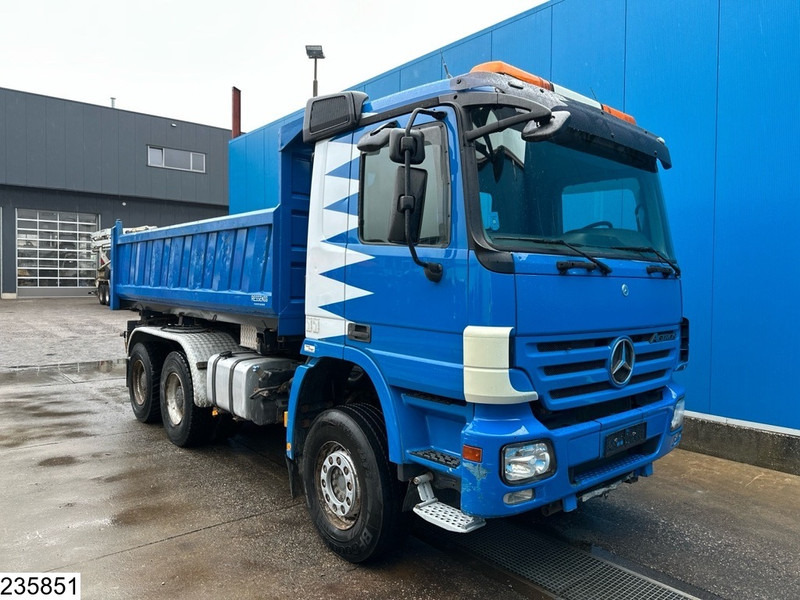 Mercedes-Benz Actros 3344 EURO 5, Leaf spring, Retarder - Самосвал камион: снимка 2 Mercedes-Benz Actros 3344 EURO 5, Leaf spring, Retarder - Самосвал камион: снимка 2