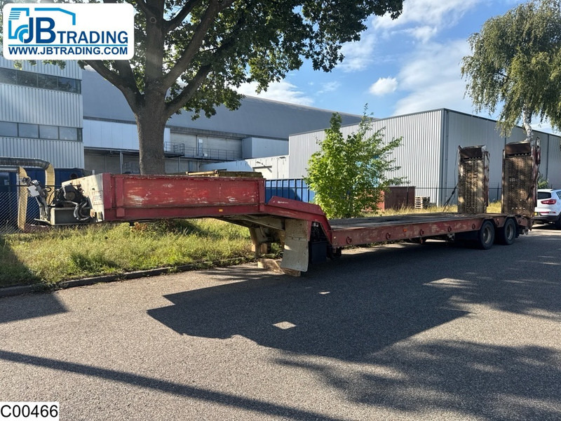 ROBUSTE semie 38.000 KG - Нискорамна площадка полуремарке: снимка 1 ROBUSTE semie 38.000 KG - Нискорамна площадка полуремарке: снимка 1