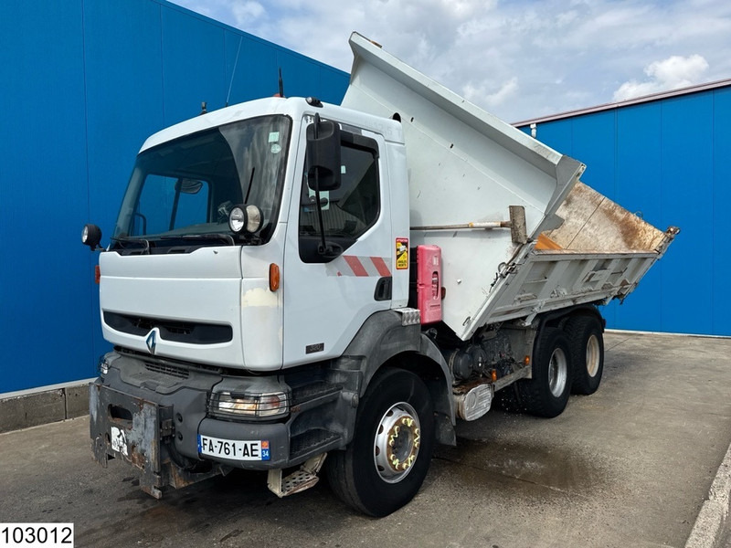 Renault Kerax 320 6x4, EURO 3, Manual, Steelsuspension - Самосвал камион: снимка 2 Renault Kerax 320 6x4, EURO 3, Manual, Steelsuspension - Самосвал камион: снимка 2