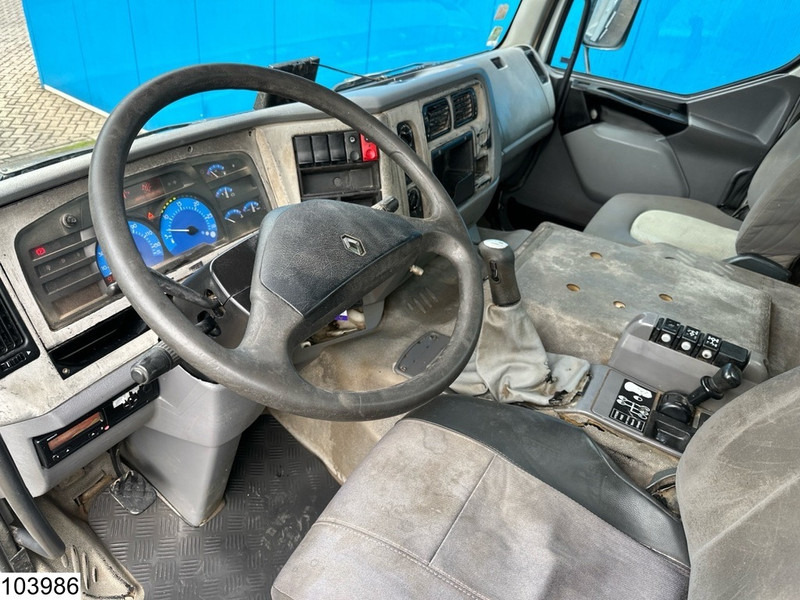 Renault Kerax 380 Dxi 8x4, Manual transmission, Steel spring suspension - Самосвал камион: снимка 5 Renault Kerax 380 Dxi 8x4, Manual transmission, Steel spring suspension - Самосвал камион: снимка 5