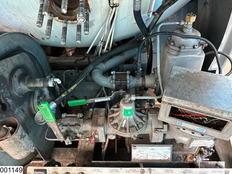 Renault Midlum 220 Dxi 16104 Liter, LPG GPL, Gastank, Steel suspension - Камион цистерна: снимка 5 Renault Midlum 220 Dxi 16104 Liter, LPG GPL, Gastank, Steel suspension - Камион цистерна: снимка 5