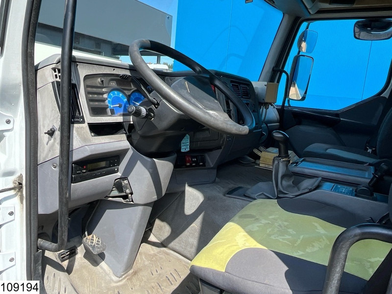Renault Premium 270 16350 Liter, LPG GPL, Gastank, Manual - Камион цистерна: снимка 5 Renault Premium 270 16350 Liter, LPG GPL, Gastank, Manual - Камион цистерна: снимка 5