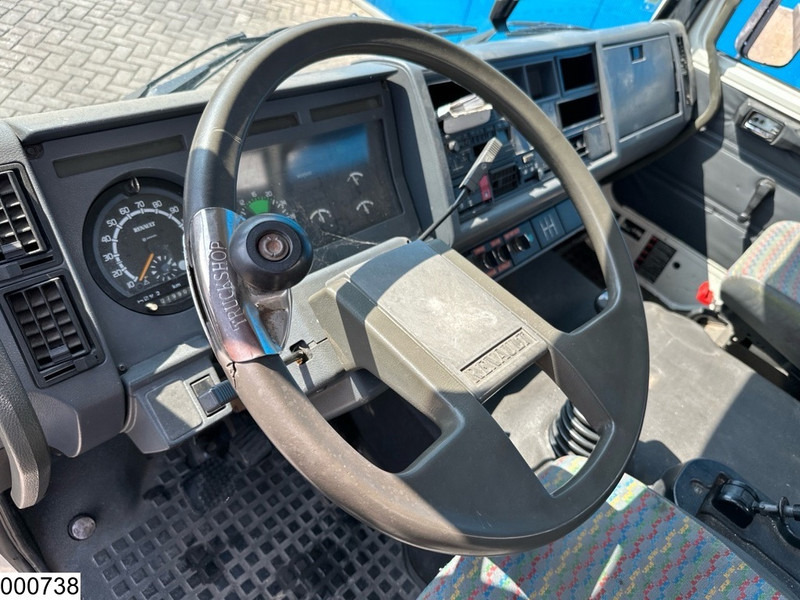 Renault S 150 Manual, Steel suspension, PTO, 4645 liter - Камион цистерна: снимка 4 Renault S 150 Manual, Steel suspension, PTO, 4645 liter - Камион цистерна: снимка 4