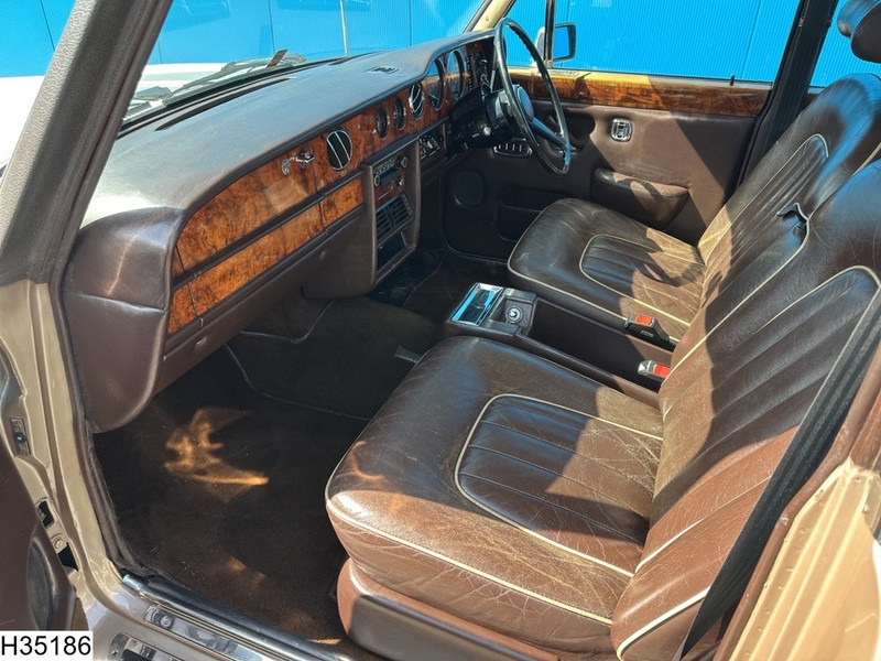Rolls-Royce Limousine Silver Shadow 2 Silver Shadow II, 8 Cilinder - Седан: снимка 4 Rolls-Royce Limousine Silver Shadow 2 Silver Shadow II, 8 Cilinder - Седан: снимка 4