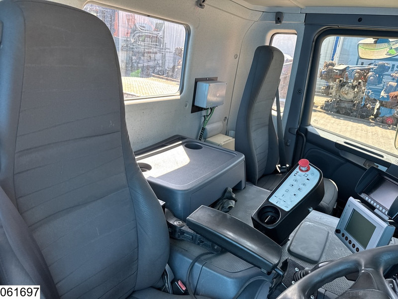 Scania P 310 CNG 6X2, CNG, EURO 5 - Шаси кабина: снимка 5 Scania P 310 CNG 6X2, CNG, EURO 5 - Шаси кабина: снимка 5
