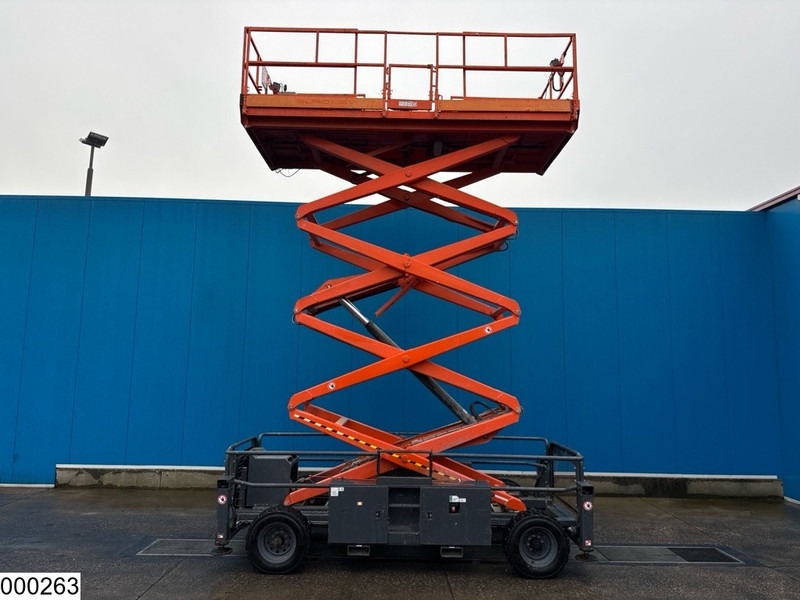 Skyjack SJ9241RT 4x4, H 12,5 mtr, Max 681 kg - Работна площадка: снимка 4 Skyjack SJ9241RT 4x4, H 12,5 mtr, Max 681 kg - Работна площадка: снимка 4