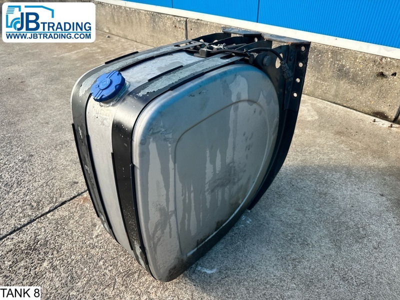 Universeel AdBlue Tank - Резервоар за гориво: снимка 1 Universeel AdBlue Tank - Резервоар за гориво: снимка 1