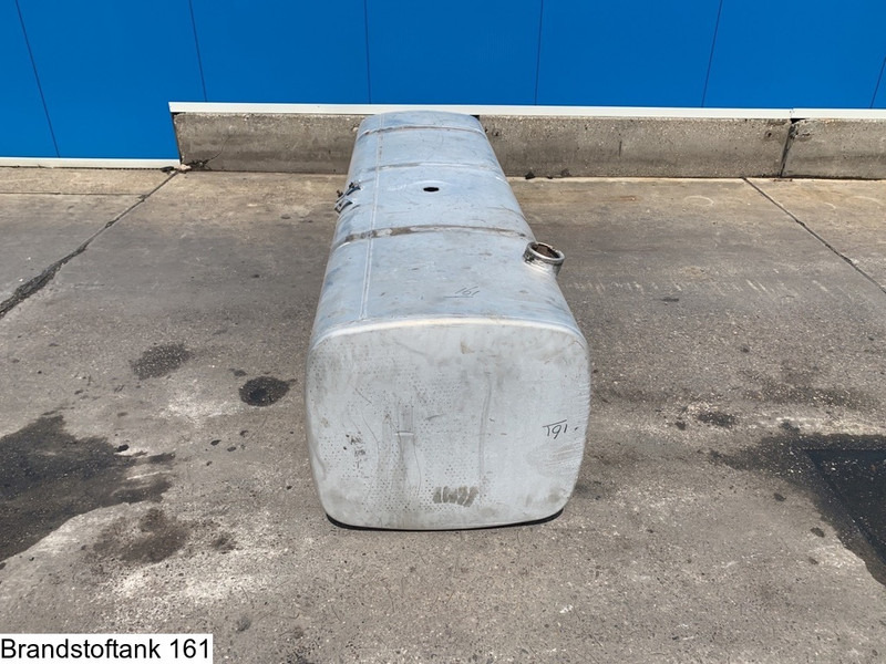 Universeel B 2.25 x D 0.70 x H 0.65 = 1000 liter - Резервоар за гориво: снимка 4 Universeel B 2.25 x D 0.70 x H 0.65 = 1000 liter - Резервоар за гориво: снимка 4
