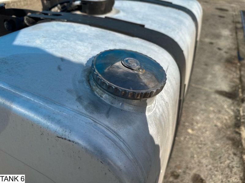 Universeel Brandstoftank - Резервоар за гориво за Камион: снимка 4 Universeel Brandstoftank - Резервоар за гориво за Камион: снимка 4