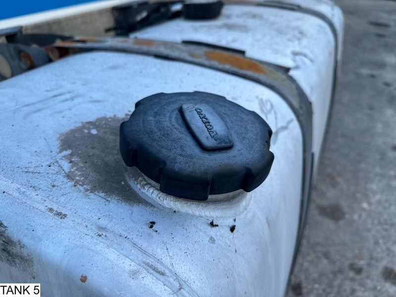 Universeel Brandstoftank - Резервоар за гориво за Камион: снимка 4 Universeel Brandstoftank - Резервоар за гориво за Камион: снимка 4