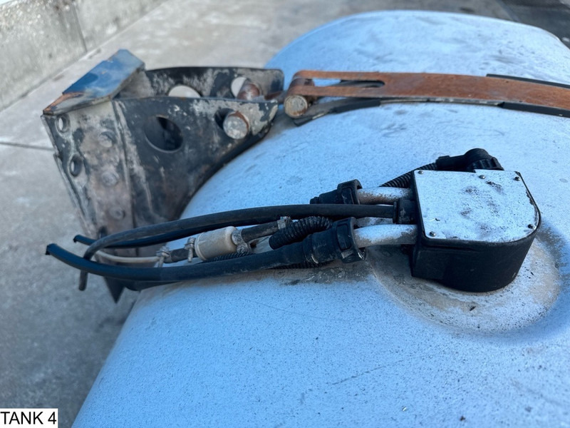 Universeel Brandstoftank - Резервоар за гориво за Камион: снимка 5 Universeel Brandstoftank - Резервоар за гориво за Камион: снимка 5