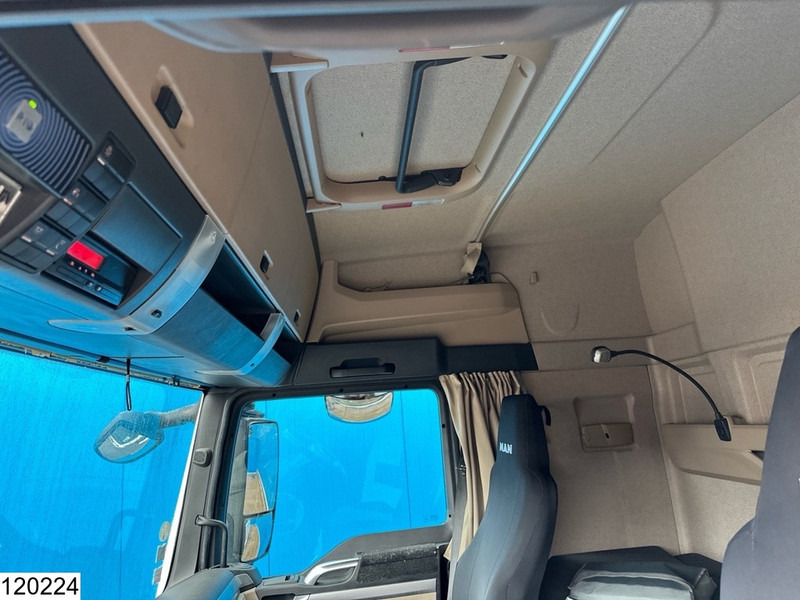 Влекач MAN TGX 18 460 EURO 6: снимка 8 Влекач MAN TGX 18 460 EURO 6: снимка 8