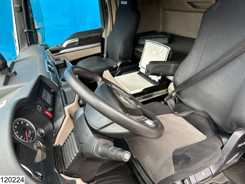 Влекач MAN TGX 18 460 EURO 6: снимка 9 Влекач MAN TGX 18 460 EURO 6: снимка 9