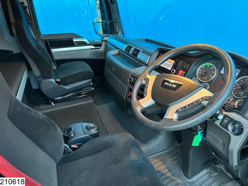 MAN TGX 24 440 6x2, EURO 6, RHD, ADR, Hydraulic - Влекач: снимка 5 MAN TGX 24 440 6x2, EURO 6, RHD, ADR, Hydraulic - Влекач: снимка 5