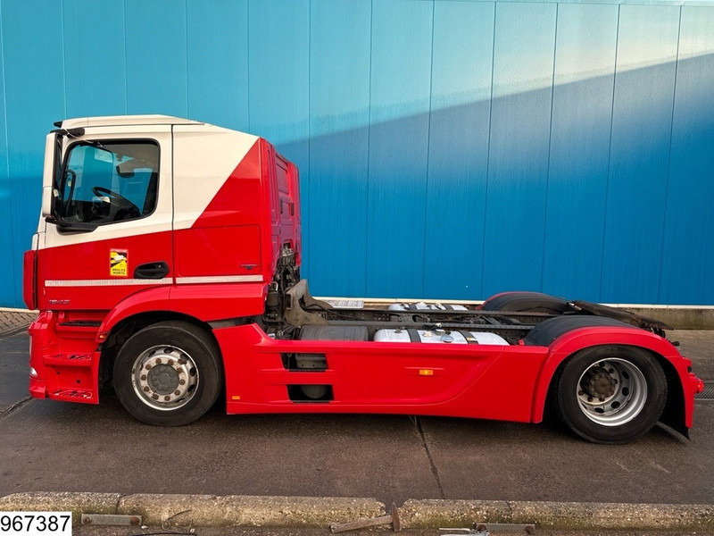 Лизинг на Mercedes-Benz Actros 1843 EURO 6, Hydrauliek, Retarder, LOHR Mercedes-Benz Actros 1843 EURO 6, Hydrauliek, Retarder, LOHR: снимка 12