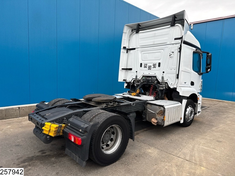 Mercedes-Benz Actros 1843 EURO 6 - Влекач: снимка 3 Mercedes-Benz Actros 1843 EURO 6 - Влекач: снимка 3