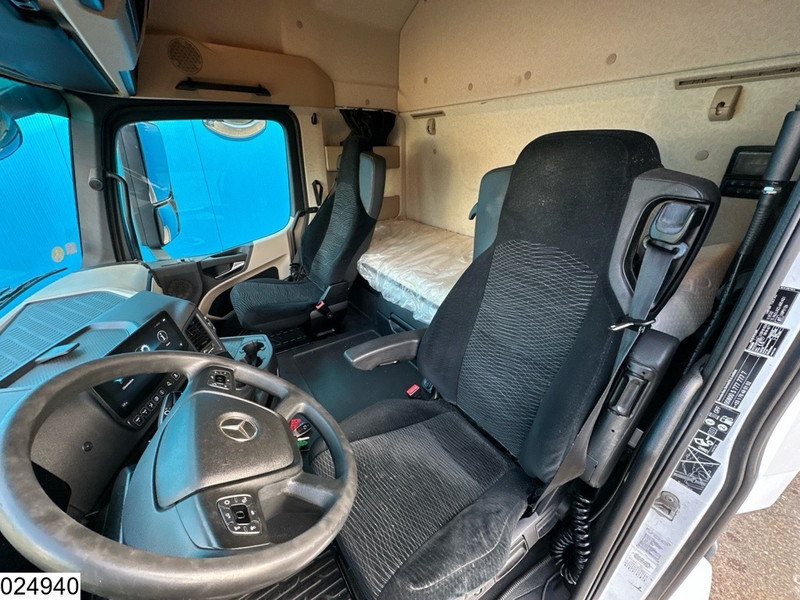 Лизинг на Mercedes-Benz Actros 1845 EURO 6, MP5 Mercedes-Benz Actros 1845 EURO 6, MP5: снимка 9