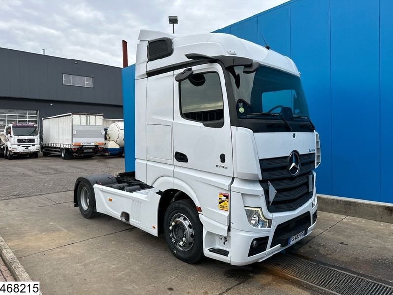 Mercedes-Benz Actros 1845 EURO 6, Mirrorcams, MP5, New Tyres - Влекач: снимка 3 Mercedes-Benz Actros 1845 EURO 6, Mirrorcams, MP5, New Tyres - Влекач: снимка 3