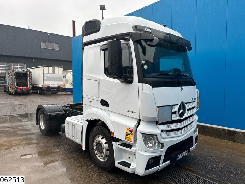 Mercedes-Benz Actros 1845 EURO 6 - Влекач: снимка 3 Mercedes-Benz Actros 1845 EURO 6 - Влекач: снимка 3