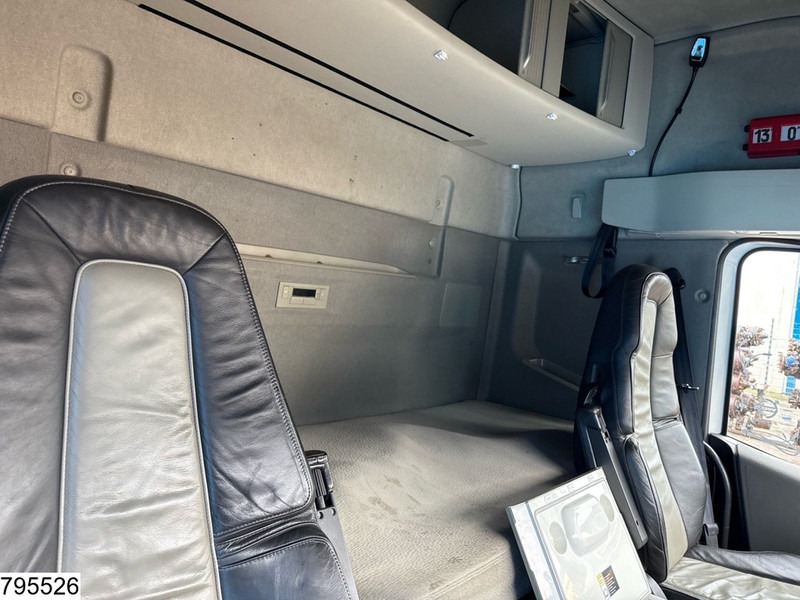Volvo FH 500 6x2, EURO 6, RHD, Compressor - Влекач: снимка 5 Volvo FH 500 6x2, EURO 6, RHD, Compressor - Влекач: снимка 5