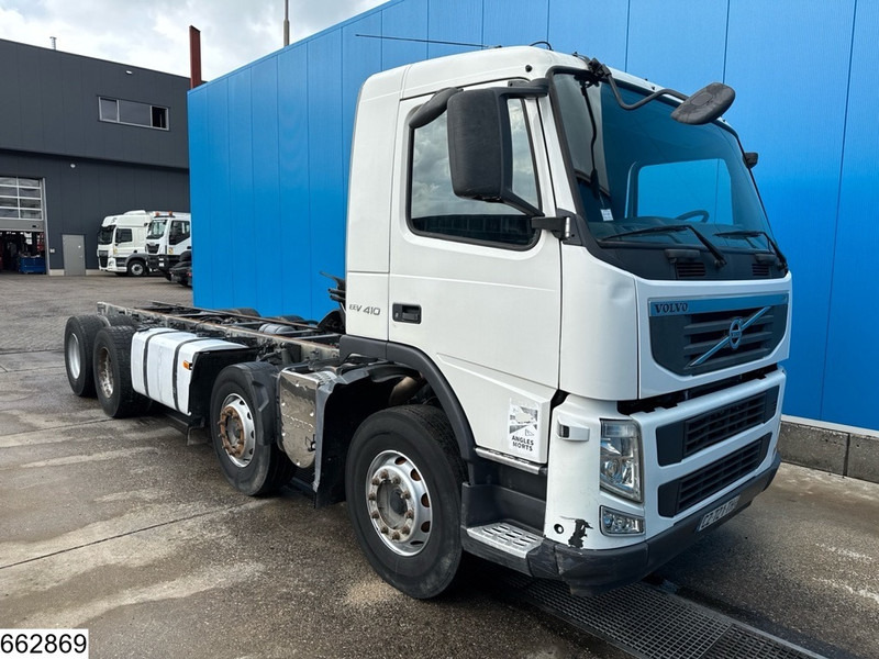 Volvo FM 410 8x4, EURO 5, PTO - Шаси кабина: снимка 3 Volvo FM 410 8x4, EURO 5, PTO - Шаси кабина: снимка 3