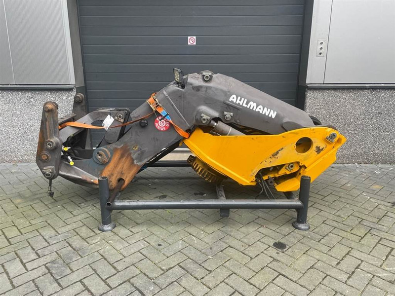 Ahlmann AS900-23115595-Lifting framework/Schaufelarm/Giek - Стрела за Строителна техника: снимка 1 Ahlmann AS900-23115595-Lifting framework/Schaufelarm/Giek - Стрела за Строителна техника: снимка 1