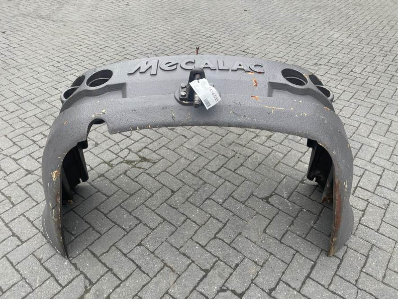 Ahlmann AS900-23120192L-Counterweight/Heckgewicht - Рама/ Шаси за Строителна техника: снимка 1 Ahlmann AS900-23120192L-Counterweight/Heckgewicht - Рама/ Шаси за Строителна техника: снимка 1
