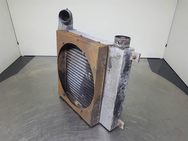 Ahlmann AZ14-4108508A/4181460A-Cooler/Kühler/Koeler - Двигател за Строителна техника: снимка 2 Ahlmann AZ14-4108508A/4181460A-Cooler/Kühler/Koeler - Двигател за Строителна техника: снимка 2