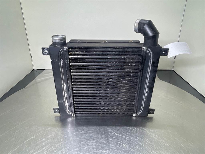 Ahlmann AZ14-4108508A/4181460A-Cooler/Kühler/Koeler - Двигател за Строителна техника: снимка 5 Ahlmann AZ14-4108508A/4181460A-Cooler/Kühler/Koeler - Двигател за Строителна техника: снимка 5