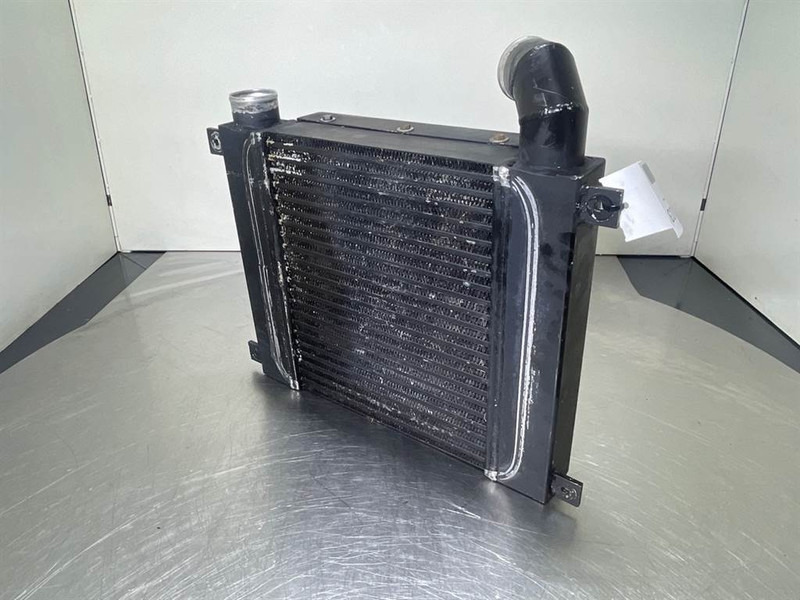 Ahlmann AZ14-4108508A/4181460A-Cooler/Kühler/Koeler - Двигател за Строителна техника: снимка 4 Ahlmann AZ14-4108508A/4181460A-Cooler/Kühler/Koeler - Двигател за Строителна техника: снимка 4
