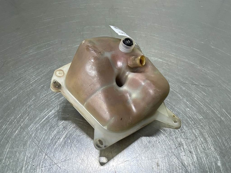 Ahlmann AZ14-4109530A/4109531A-Expansion tank/Behälter - Двигател за Строителна техника: снимка 5 Ahlmann AZ14-4109530A/4109531A-Expansion tank/Behälter - Двигател за Строителна техника: снимка 5