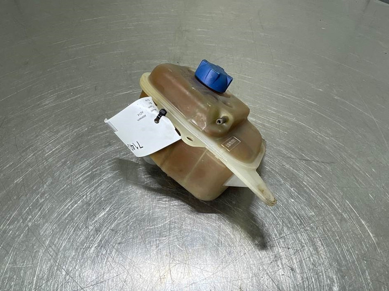 Ahlmann AZ14-4109530A/4109531A-Expansion tank/Behälter - Двигател за Строителна техника: снимка 2 Ahlmann AZ14-4109530A/4109531A-Expansion tank/Behälter - Двигател за Строителна техника: снимка 2