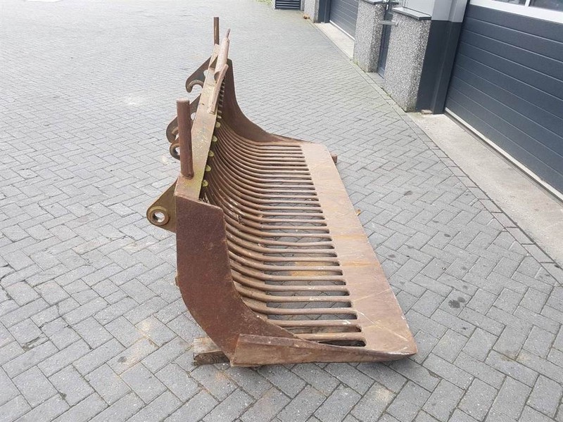 Ahlmann AZ150-2,51mtr-Skeleton bucket/Siebschaufel/Puinbak - Кофа: снимка 4 Ahlmann AZ150-2,51mtr-Skeleton bucket/Siebschaufel/Puinbak - Кофа: снимка 4