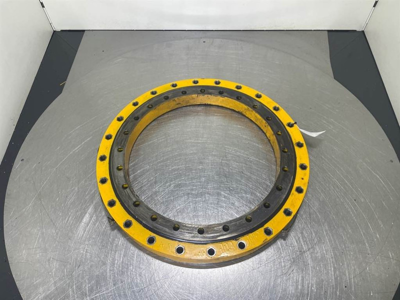 Ahlmann AZ150-4181243A/2300343A-Slewing ring/Drehkranz - Рама/ Шаси за Строителна техника: снимка 2 Ahlmann AZ150-4181243A/2300343A-Slewing ring/Drehkranz - Рама/ Шаси за Строителна техника: снимка 2
