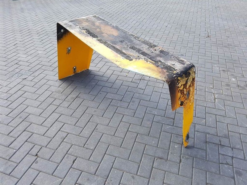 Ahlmann AZ150-4181501A-Mud guard/Kotfluegel/Spatbord - Калник за Строителна техника: снимка 2 Ahlmann AZ150-4181501A-Mud guard/Kotfluegel/Spatbord - Калник за Строителна техника: снимка 2