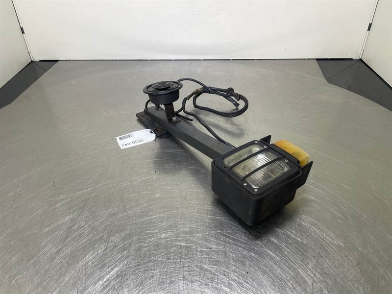 Ahlmann AZ6-4145335O/4193447A-Light/Leuchte/Verlichting - Електрическа система за Строителна техника: снимка 3 Ahlmann AZ6-4145335O/4193447A-Light/Leuchte/Verlichting - Електрическа система за Строителна техника: снимка 3