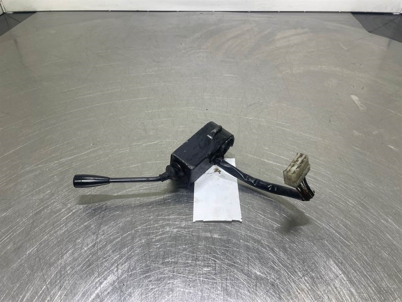 Ahlmann AZ6-4168275A-Steer col switch/Lenkstockschalter - Електрическа система за Строителна техника: снимка 3 Ahlmann AZ6-4168275A-Steer col switch/Lenkstockschalter - Електрическа система за Строителна техника: снимка 3