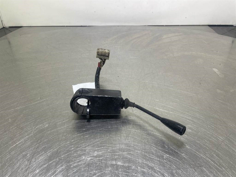 Ahlmann AZ6-4168275A-Steer col switch/Lenkstockschalter - Електрическа система за Строителна техника: снимка 1 Ahlmann AZ6-4168275A-Steer col switch/Lenkstockschalter - Електрическа система за Строителна техника: снимка 1