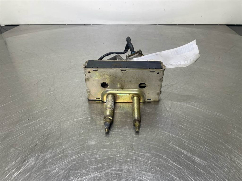 Ahlmann AZ6-4197706A-OSLV 9900153-Wiper motor/Wischermotor - Електрическа система за Строителна техника: снимка 2 Ahlmann AZ6-4197706A-OSLV 9900153-Wiper motor/Wischermotor - Електрическа система за Строителна техника: снимка 2