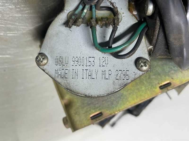 Ahlmann AZ6-4197706A-OSLV 9900153-Wiper motor/Wischermotor - Електрическа система за Строителна техника: снимка 5 Ahlmann AZ6-4197706A-OSLV 9900153-Wiper motor/Wischermotor - Електрическа система за Строителна техника: снимка 5