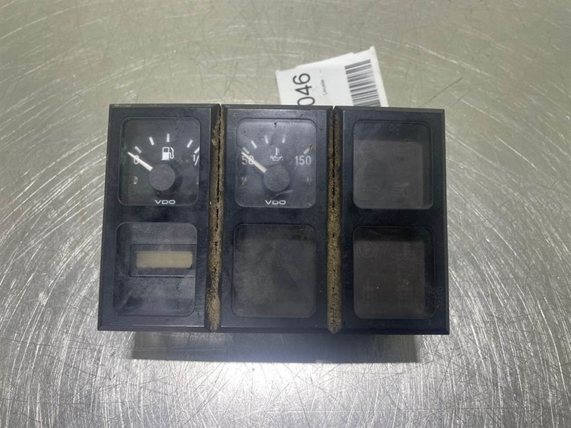 Ahlmann AZ6 - Display unit/Armaturenbrett/Dashboard - Електрическа система за Строителна техника: снимка 1 Ahlmann AZ6 - Display unit/Armaturenbrett/Dashboard - Електрическа система за Строителна техника: снимка 1