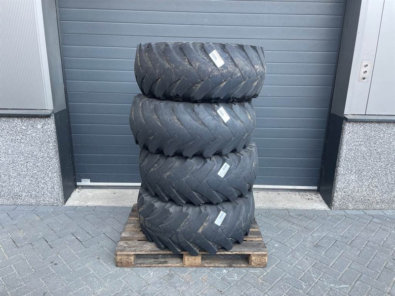 Ahlmann AZ6-Mitas 405/70-20 (16/70-20)-Tire/Reifen/Band - Гуми и джанти за Строителна техника: снимка 1 Ahlmann AZ6-Mitas 405/70-20 (16/70-20)-Tire/Reifen/Band - Гуми и джанти за Строителна техника: снимка 1
