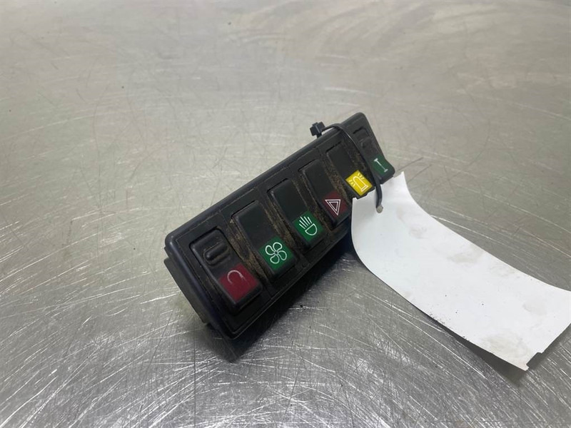 Ahlmann AZ6 - Switch/Schalter/Schakelaars - Електрическа система за Строителна техника: снимка 2 Ahlmann AZ6 - Switch/Schalter/Schakelaars - Електрическа система за Строителна техника: снимка 2