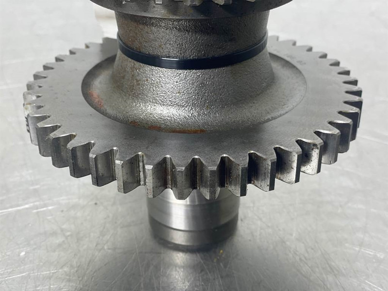 Ahlmann AZ85-Dana Spicer 357/212/127-Gear/Zahnrad/Tandwiel - Скоростна кутия за Строителна техника: снимка 4 Ahlmann AZ85-Dana Spicer 357/212/127-Gear/Zahnrad/Tandwiel - Скоростна кутия за Строителна техника: снимка 4